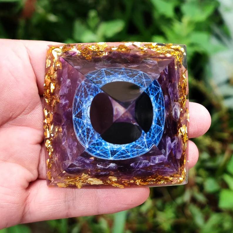 Obsidian With Amethyst Stone Orgone Pyramid